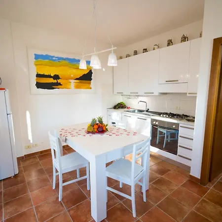 Ulivi Beth's House 布雷佐内加尔达